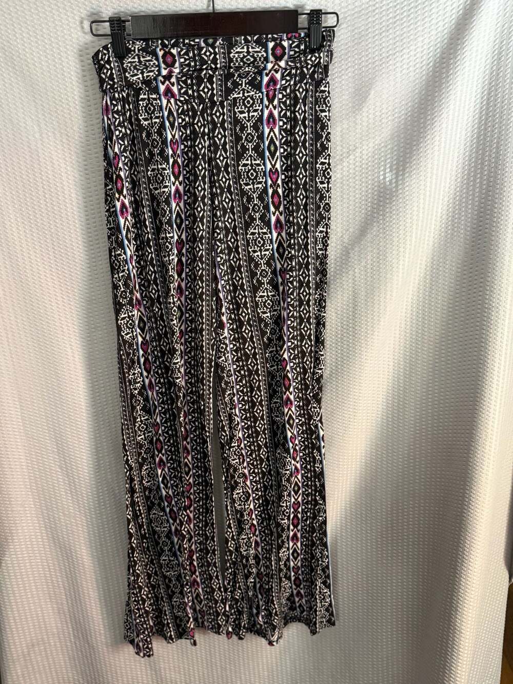 Living Doll Los Angeles Bohemian Tribal Geometric Print Wide Leg Flare Pants